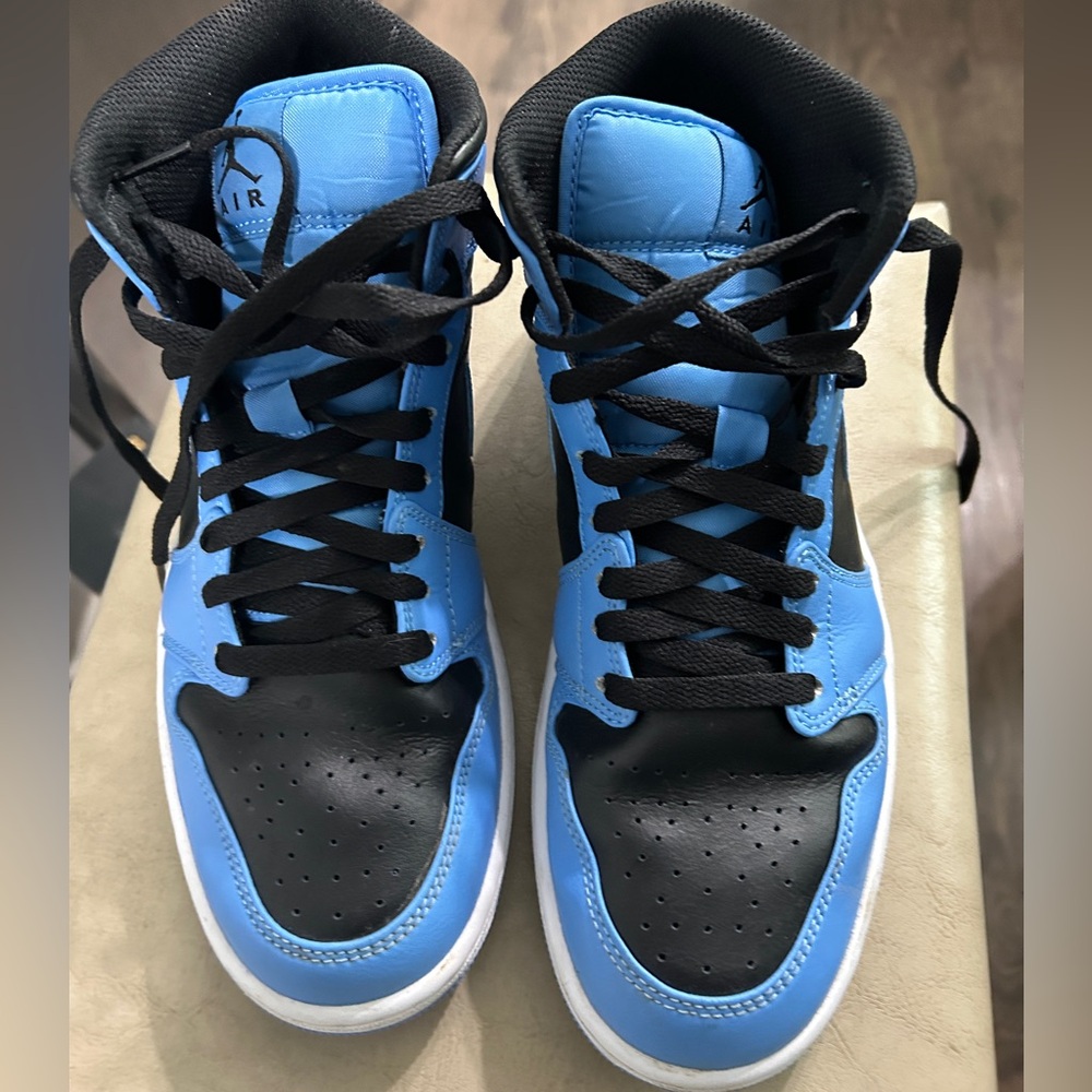 Air Jordan Mid 1  - S8.5